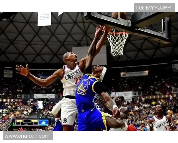 勇士与国王激战回放精彩瞬间分析及赛后点评