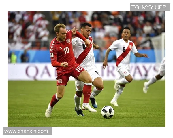 秘鲁与丹麦激战正酣最终比分定格在0比1的悬念中