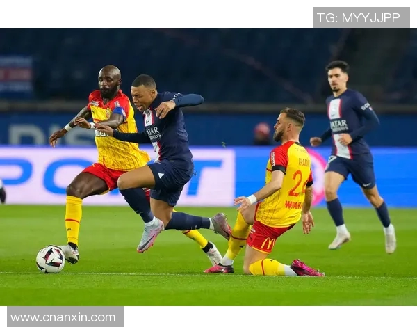 朗斯主场迎战图尔期待精彩对决与进球盛宴 朗斯主场迎战图尔期待精彩对决与进球盛宴